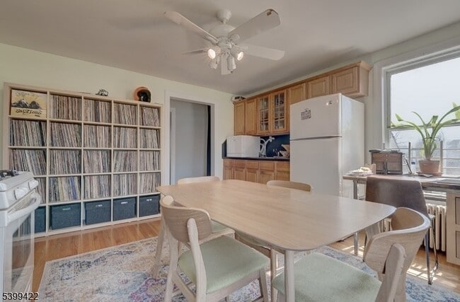 Foto del edificio - 318 Claremont Ave