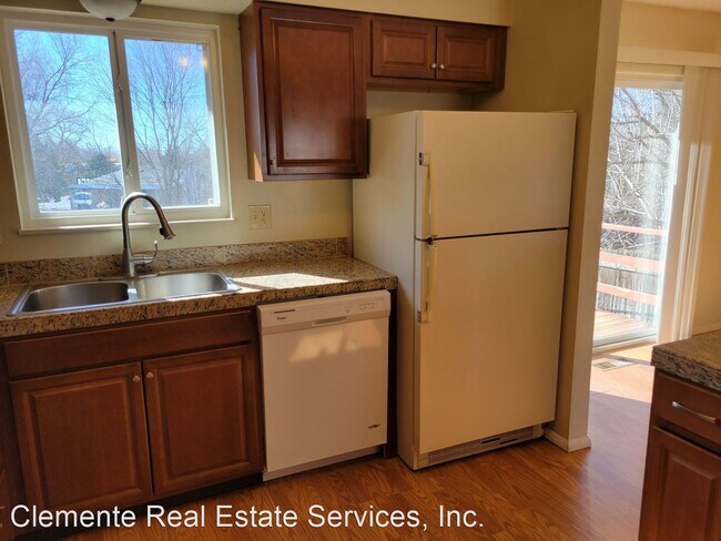 Building Photo - 4 br, 2 bath House - 1357 Commanchero Drive