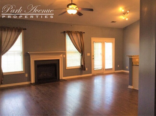 Foto del edificio - 9431 Pepperidge Ave NW