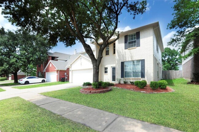 Foto del edificio - 9307 Floral Crest Dr