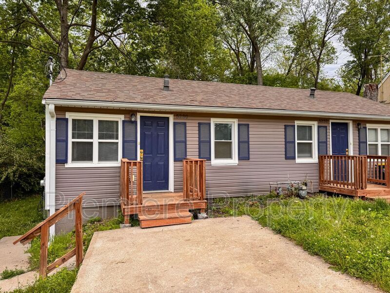 Primary Photo - 5230 NE Barnes Ave