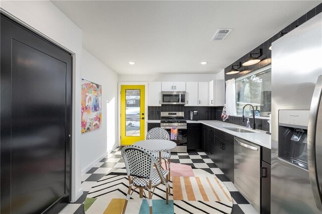 Foto del edificio - 568 E Rebecca St