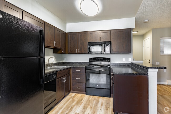 The Breton - Kitchen - Albion Court Apartments