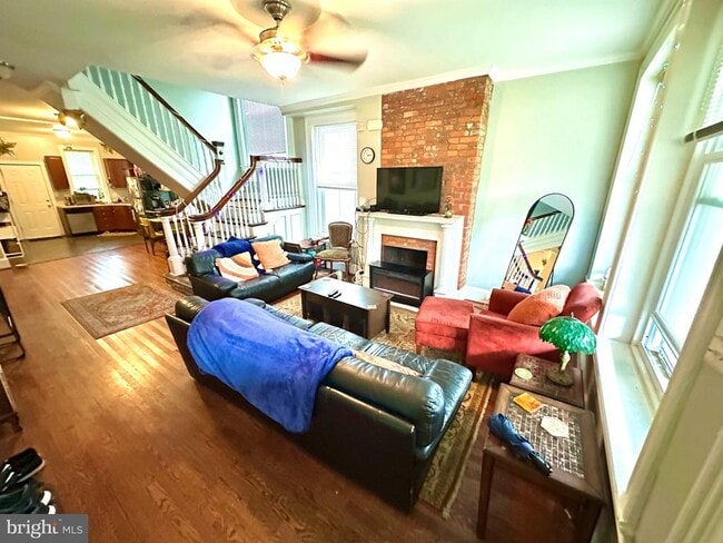 Foto del edificio - 5213 McKean Ave