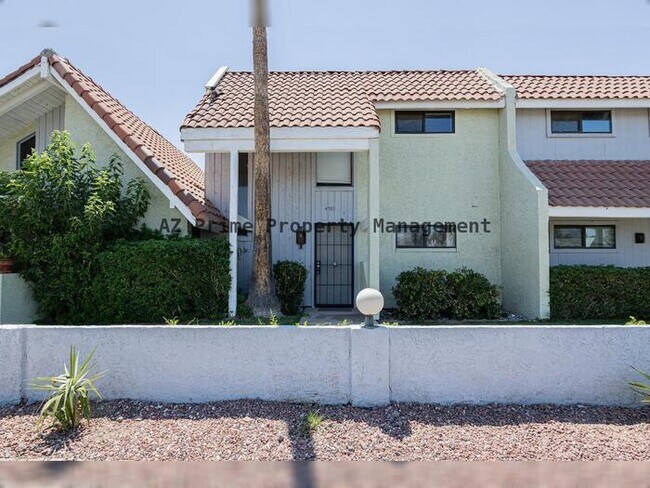 Foto del edificio - 4710 N 10th Pl