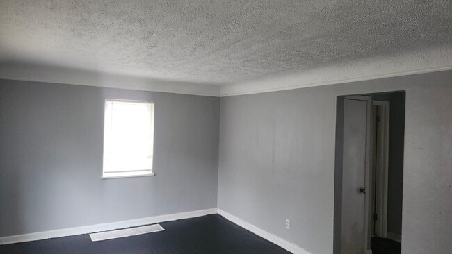 Foto del edificio - 146 Glenridge Place