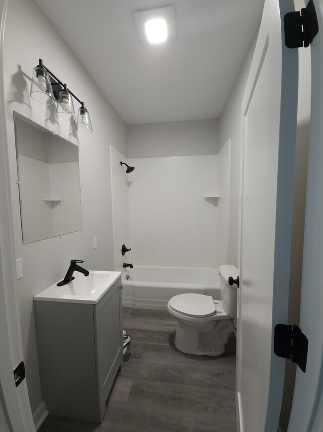 Foto del edificio - 127 N 9th St