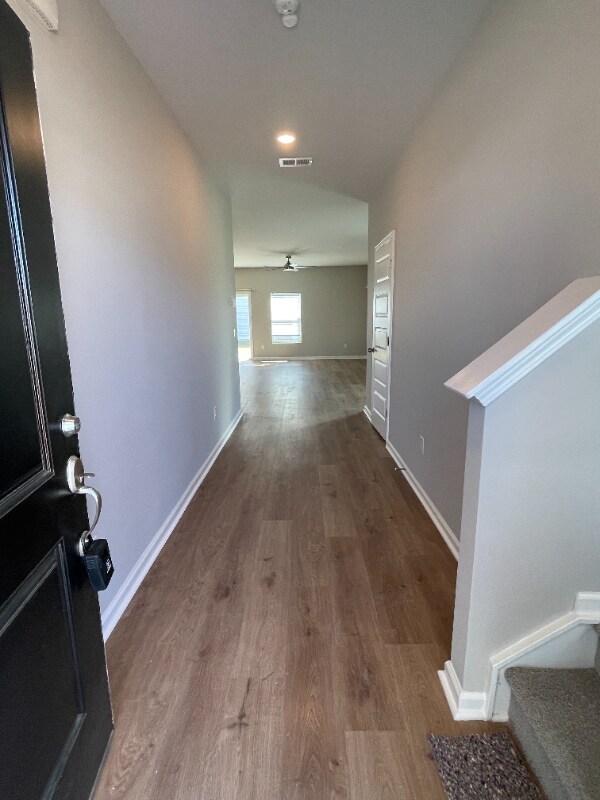Building Photo - 1000 Saltgrass Way