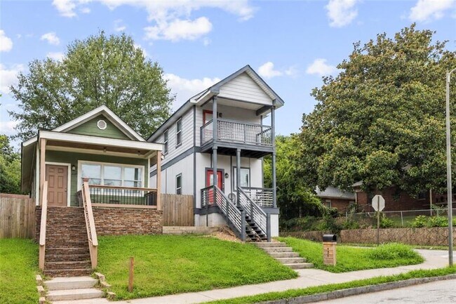 Foto del edificio - 494 Rockwell St SW