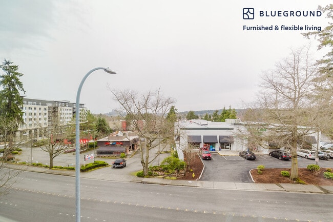 Building Photo - 15511 NE 22 Pl