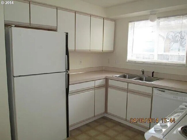 Foto del edificio - DA-0000 | W. Brown Duplex, LLC.