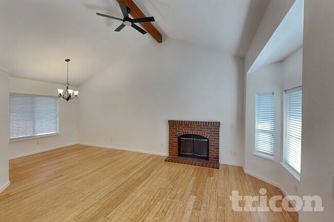Foto del edificio - 24605 52nd Ave Ct E