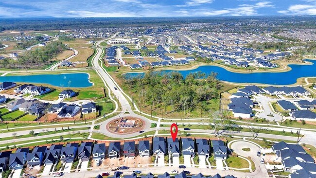 Foto del edificio - 1535 Park Path Dr