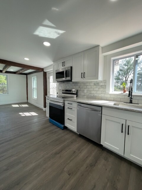Foto del edificio - 243 Park Ln
