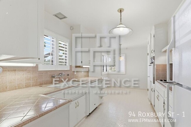 Foto del edificio - 94 Roxbury St