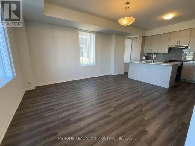 Building Photo - 90 Honeycrisp Cres