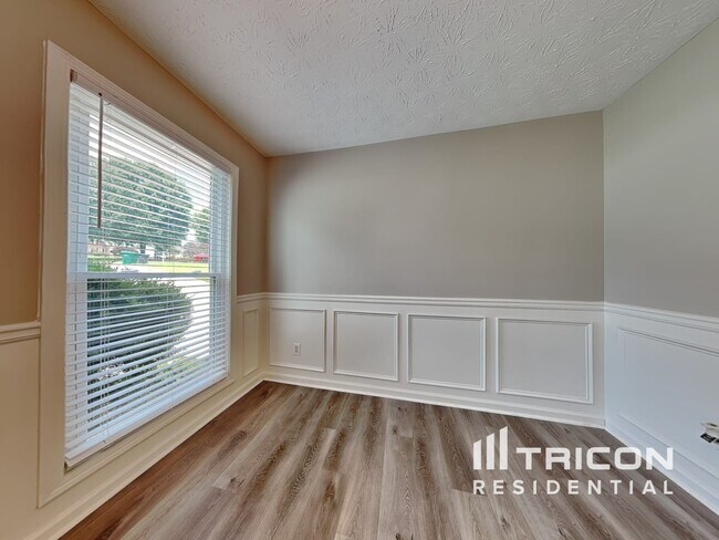 Foto del edificio - 2700 Peachtree Parc Ln