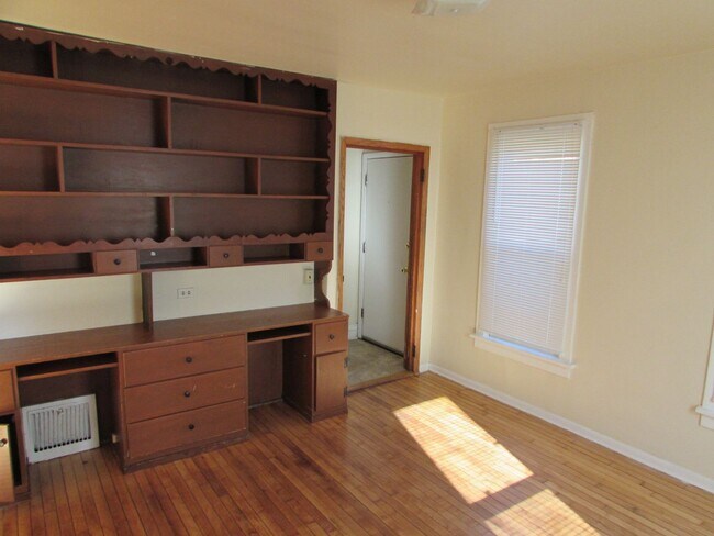 Foto del edificio - Spacious Madison 4-Bedroom Near Camp Randa...