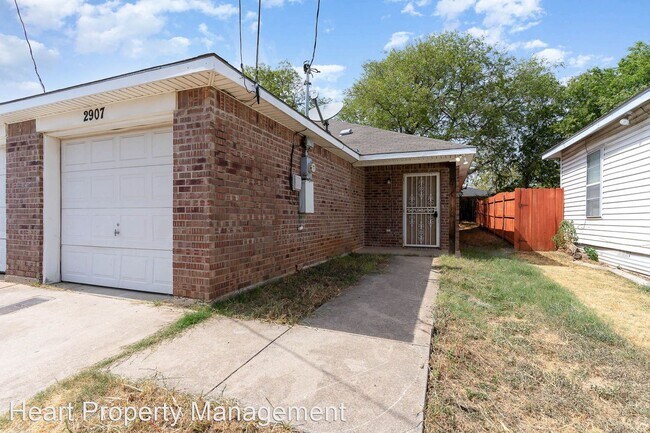 Building Photo - 3 br, 2 bath House - 2907 Lasalle St