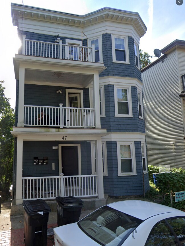 Building Photo - 47 Beech Glen St