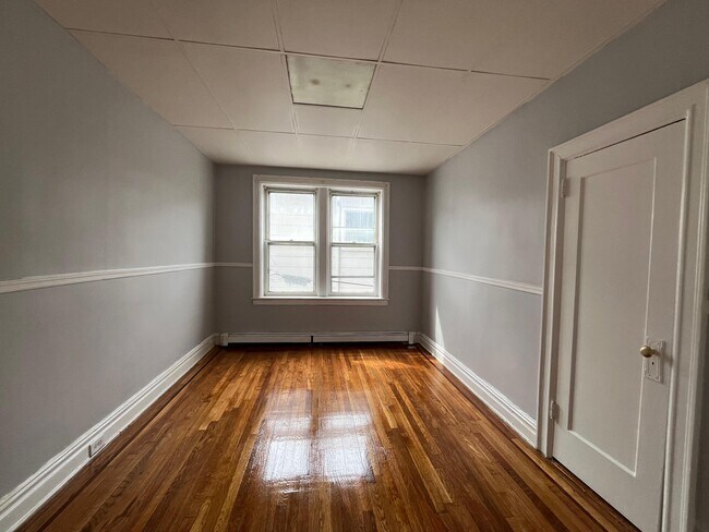 Foto del edificio - 165 Hutton St