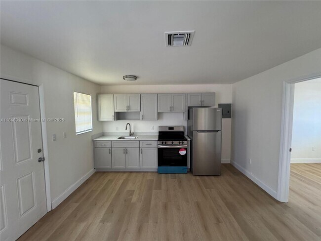 Foto del edificio - 10541 SW 184th St