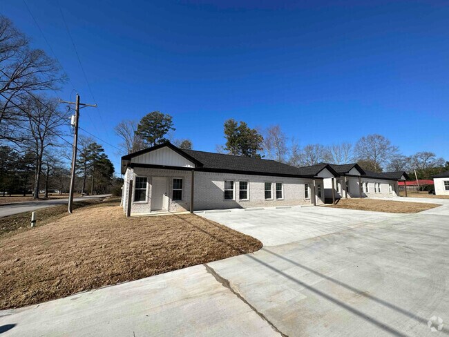 Building Photo - 526 Bowser Rd