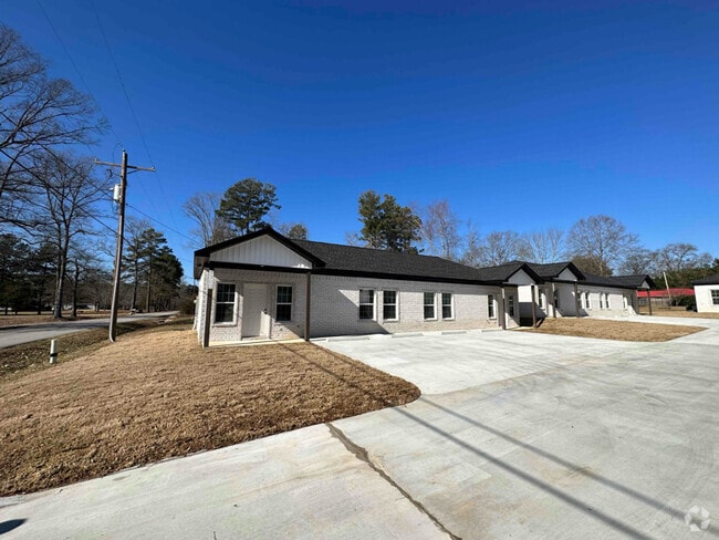 Building Photo - 526 Bowser Rd