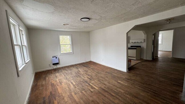 Foto del edificio - 517 1/2 w 2nd