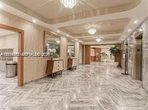 Foto del edificio - 5401 Collins Ave