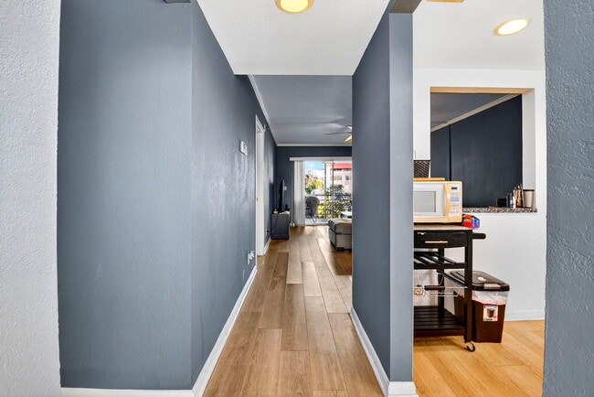 Building Photo - 1630 Embassy Dr