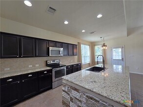 Building Photo - 3614 Rusack Dr