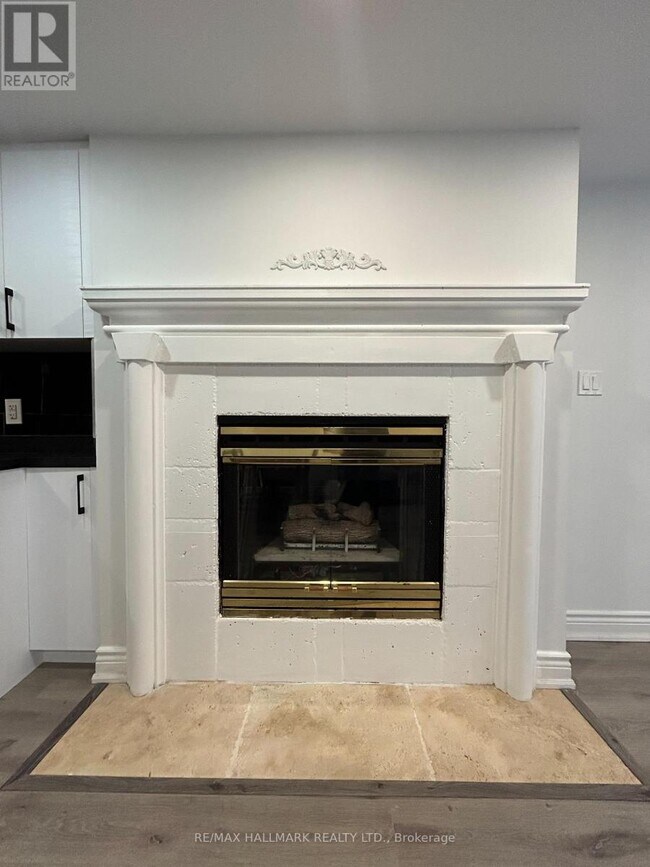 Photo du bâtiment - 214 Altamira Rd