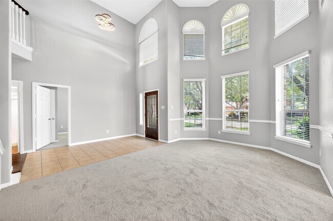 Building Photo - 27011 Rockwood Park Ln