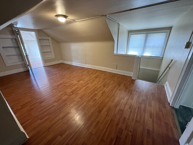 Foto del edificio - 835 12th Ave