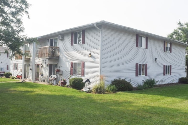 Primary Photo - zSunshine Court Apartments
