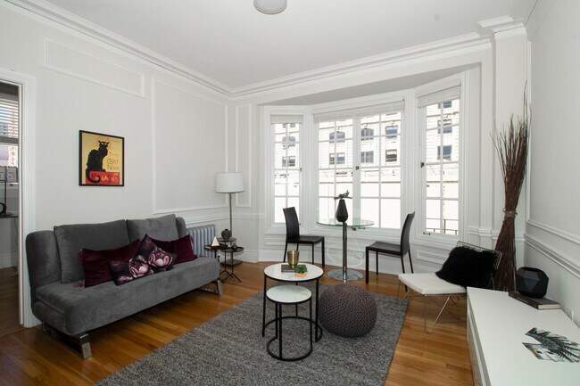 Foto del edificio - 655 Powell St