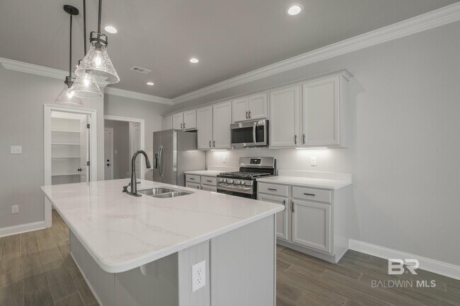 Building Photo - 1562 Fenton Cir
