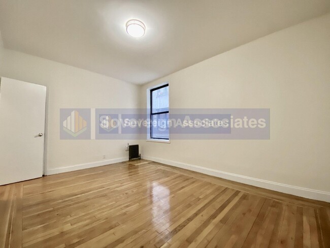 Building Photo - 562 West 175th Street