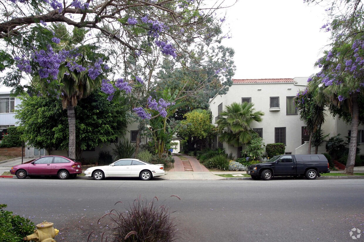 Primary Photo - 1238 Havenhurst Dr