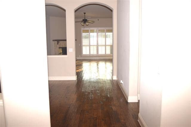 Building Photo - 2323 Tawny Owl Rd