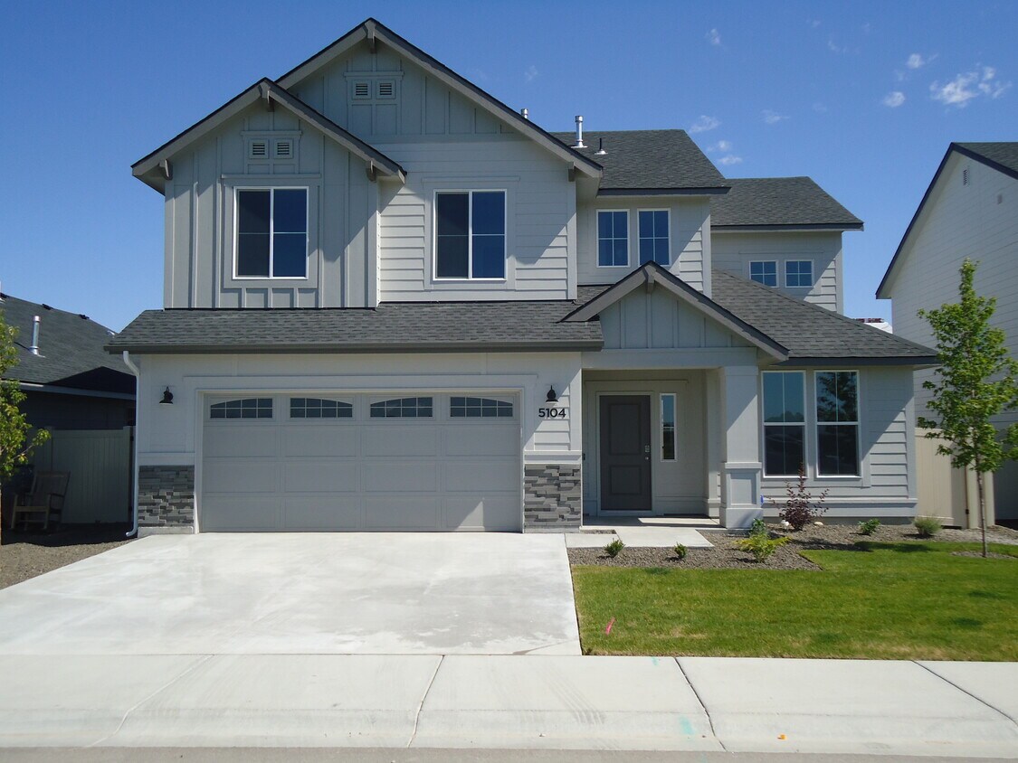 5104 W Grand Rapids Dr, Meridian, ID 83646 House Rental in Meridian