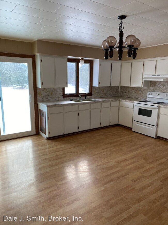 Foto del edificio - 2 br, 1.5 bath House - 1377 McCoy Rd