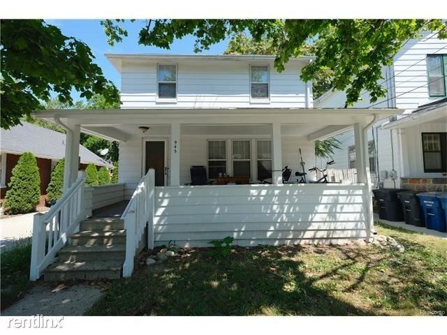 Foto principal - 945 Woodlawn Ave