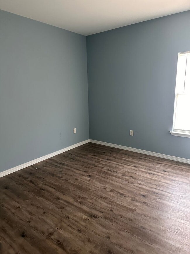 Foto del edificio - Beautiful 3 Bedroom/ 2 Bath Home