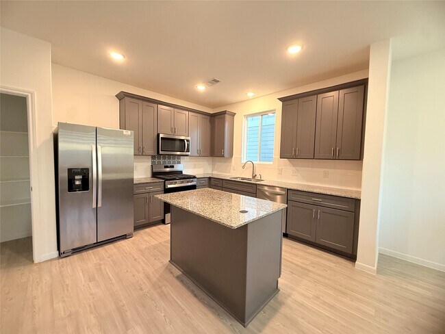 Foto del edificio - 24619 Applewood Crst Ln