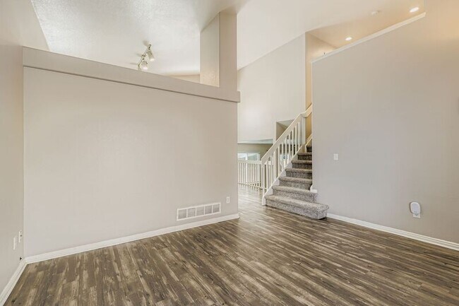 Foto del edificio - 1395 S Akron Way