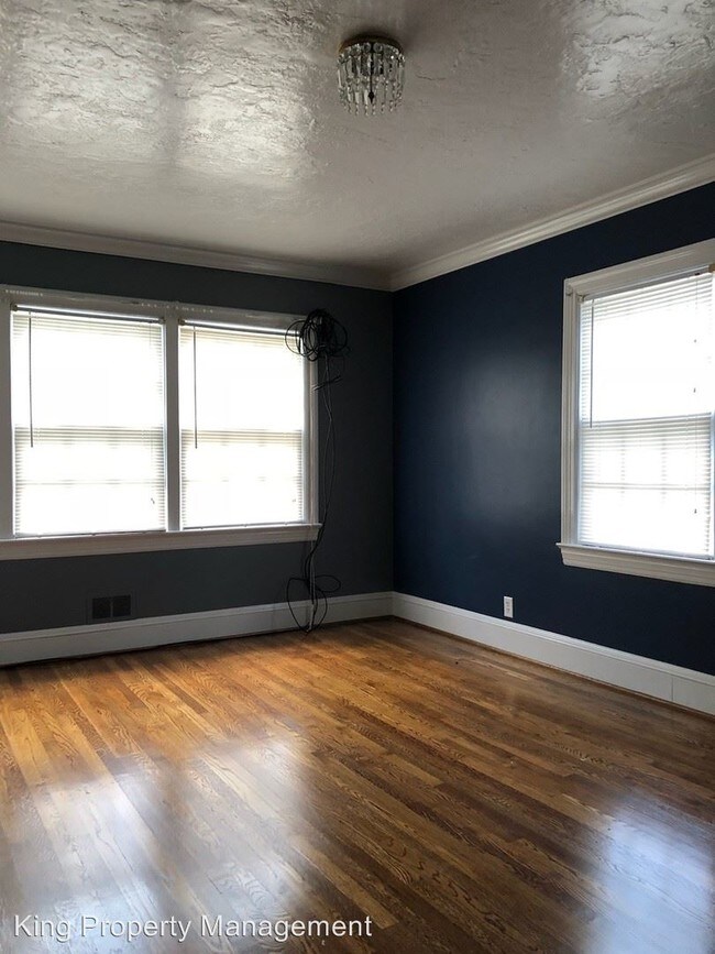 Building Photo - 4 br, 2.5 bath House - 8 Sunset Drive