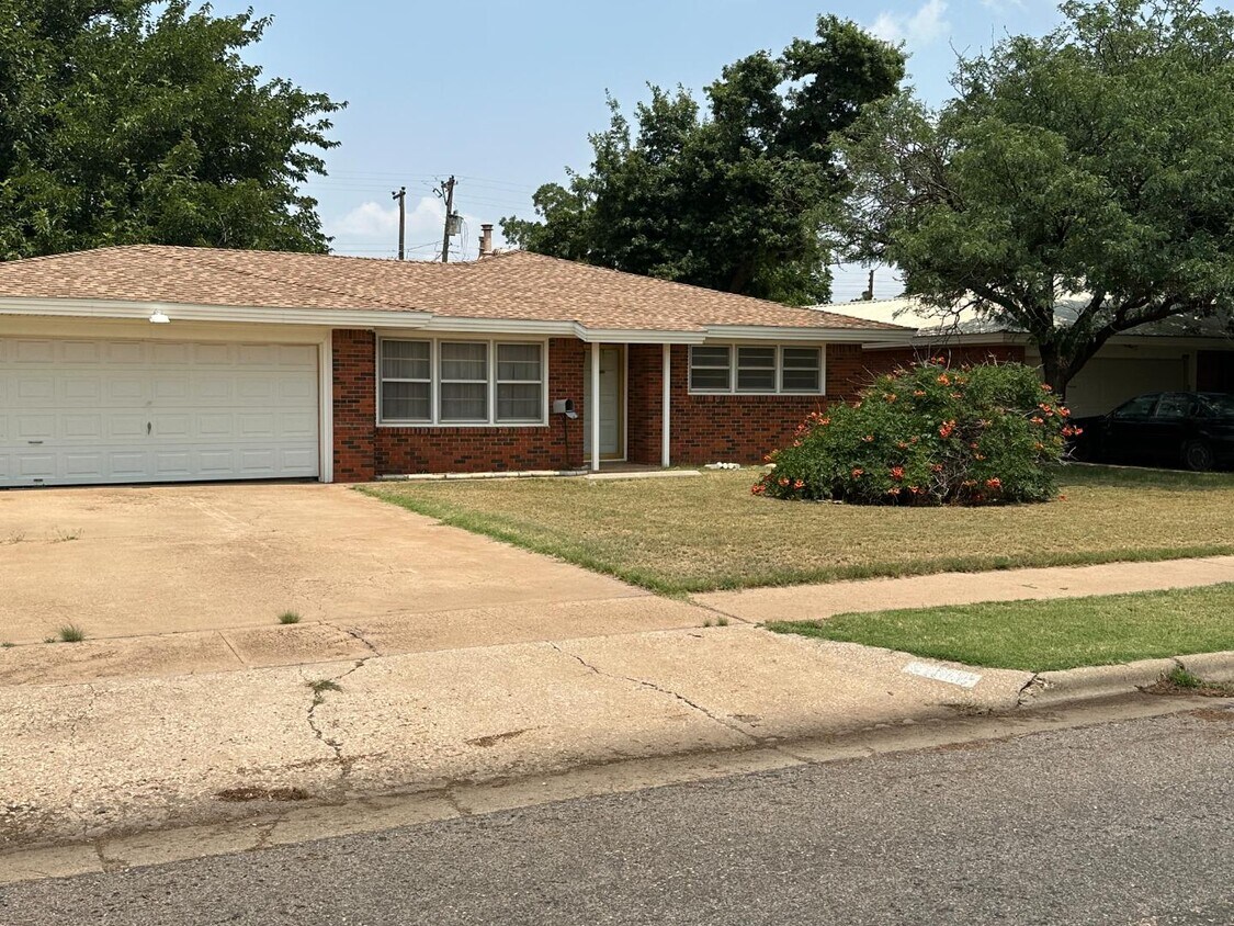 Foto principal - 5006 11th St