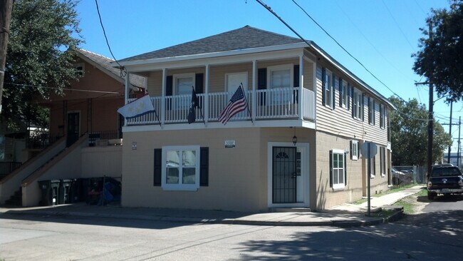 Photo - 4335 Clio St Apartments